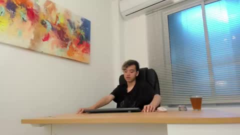 Snapshot of bunny_maxxi chatting on March 6, 3:24 pm bunny online show from March 6, 3:24 pm