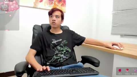 Snapshot of bunny_maxxi chatting on September 18, 12:18 pm bunny online show from September 18, 12:18 pm