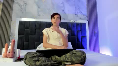 Snapshot of bunny_maxxi chatting on September 25, 12:42 pm bunny online show from September 25, 12:42 pm