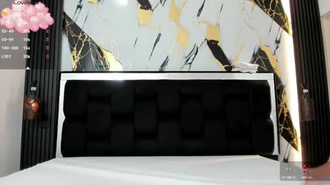 Snapshot of bunny_maxxi chatting on September 27, 12:21 pm bunny online show from September 27, 12:21 pm