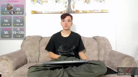 Snapshot of bunny_maxxi chatting on October 7, 12:35 pm bunny online show from October 7, 12:35 pm