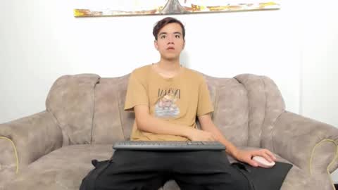 Snapshot of bunny_maxxi chatting on November 11, 12:16 pm bunny online show from November 11, 12:16 pm