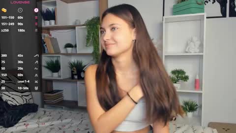 Aria online show from October 8, 9:07 am