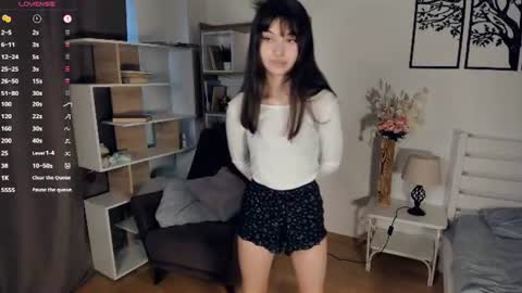 Snapshot of bunny_nova chatting on July 4, 9:04 am Aria online show from July 4, 9:04 am