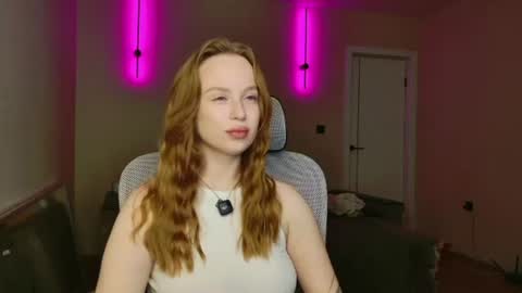 Snapshot of bunny_shinel chatting on July 20, 2:19 pm Mary online show from July 20, 2:19 pm