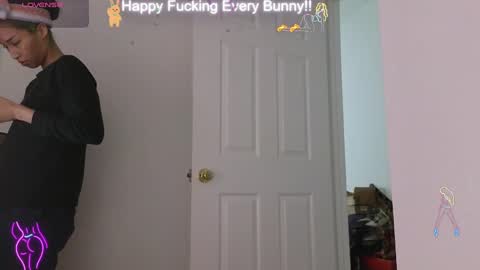 Snapshot of bunnycheekz chatting on January 14, 2:19 am Tokki bunny online show from January 14, 2:19 am