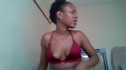 bunnydiva_ online show from October 10, 7:13 pm