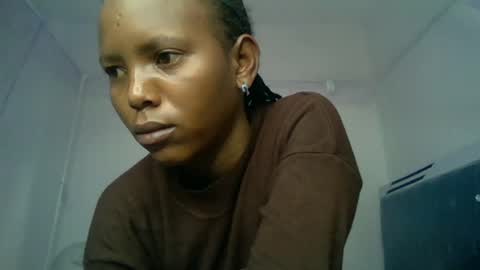 Snapshot of bunnydiva_ chatting on July 6, 1:46 am bunnydiva_ online show from July 6, 1:46 am