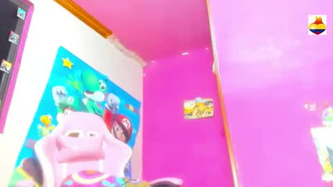 Snapshot of bunnygirl98 chatting on January 18, 1:15 pm BARBYCHOCOLAT online show from January 18, 1:15 pm