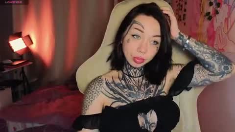 Snapshot of bunnykelly chatting on June 30, 6:25 am bunnykelly online show from June 30, 6:25 am