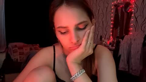 Bella online show from June 5, 11:38 am