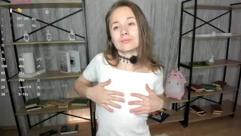 Lizy online show from June 8, 7:14 pm