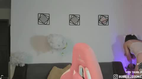 Im Val Welcome to my room My instagram Bubble cosmic online show from March 4, 12:38 am