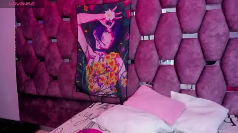 Snapshot of burbuja_pink_ chatting on May 26, 3:35 am burbuja pink online show from May 26, 3:35 am