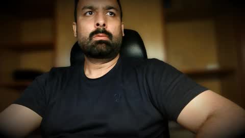 Hairy Arabian online show from October 6, 3:37 am