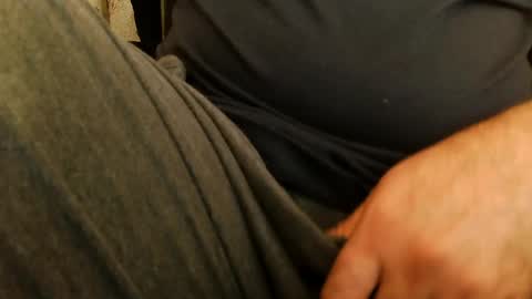 Hairy Arabian online show from May 6, 4:52 am