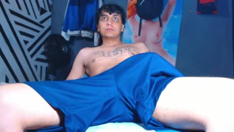 Snapshot of burningboyy chatting on May 13, 9:11 pm independiente online show from May 13, 9:11 pm