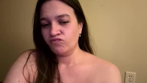 Snapshot of buschbaby chatting on April 25, 9:34 am buschbaby online show from April 25, 9:34 am
