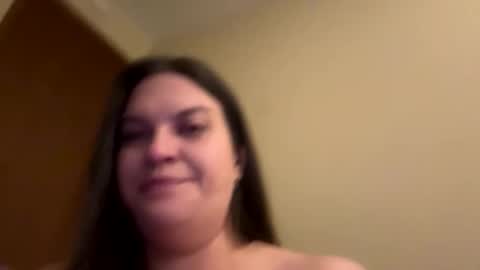 Snapshot of buschbaby chatting on May 9, 8:30 am buschbaby online show from May 9, 8:30 am