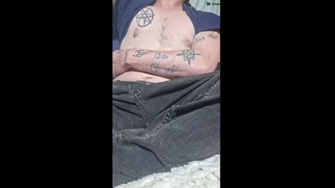 Snapshot of buster18hymen chatting on March 15, 9:59 am Buster18Hymen online show from March 15, 9:59 am
