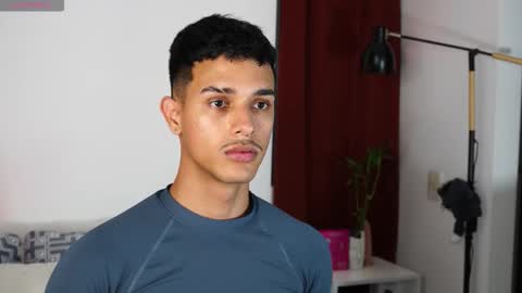 Buster independent model online show from February 28, 11:50 pm