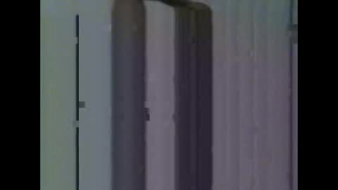 Snapshot of busturgutzgd11 chatting on December 6, 7:32 am Busturgutzgd1 online show from December 6, 7:32 am