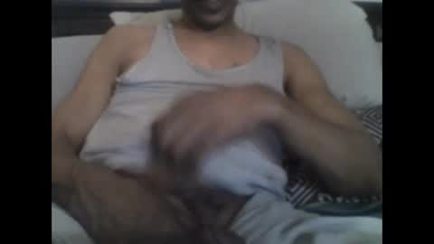 Snapshot of busturgutzgd11 chatting on January 20, 4:21 am Busturgutzgd1 online show from January 20, 4:21 am