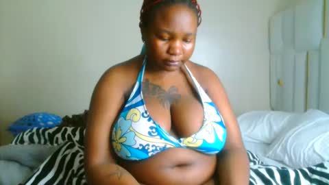 Snapshot of busty_mellons69 chatting on June 9, 8:04 am busty_mellons69 online show from June 9, 8:04 am
