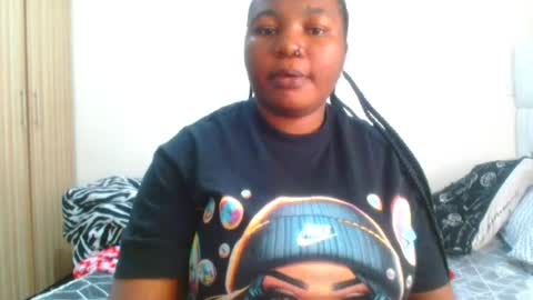 busty_mellons69 online show from July 1, 8:49 am
