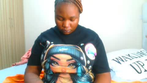 busty_mellons69 online show from July 18, 1:04 pm
