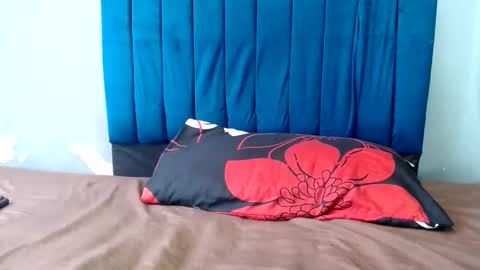 BustyNolimit82 online show from December 20, 9:27 am