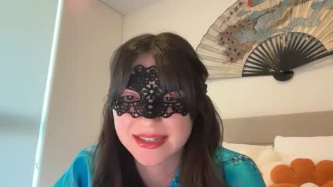 busy_bee69 online show from February 3, 10:48 pm