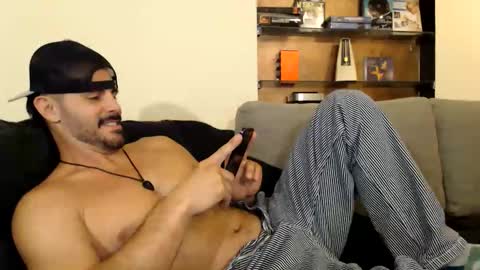 Snapshot of but4urpleasure chatting on May 23, 12:16 am but4urpleasure online show from May 23, 12:16 am