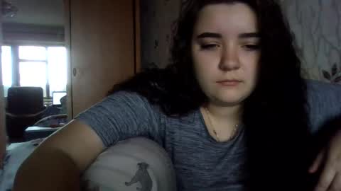 butterfly18988 online show from November 10, 8:13 am