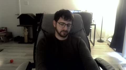 Snapshot of buttsmasher666 chatting on June 7, 12:42 pm Astaroth Angel online show from June 7, 12:42 pm