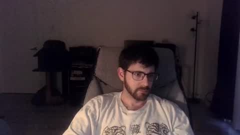 Snapshot of buttsmasher666 chatting on June 12, 12:53 am Astaroth Angel online show from June 12, 12:53 am