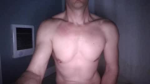 Snapshot of bwcshadowdaddy chatting on December 16, 3:39 pm bwcshadowdaddy online show from December 16, 3:39 pm