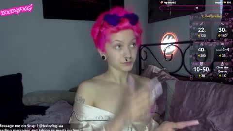 Snapshot of bxbyfxgaa chatting on February 1, 10:23 pm BxBYFxG online show from February 1, 10:23 pm