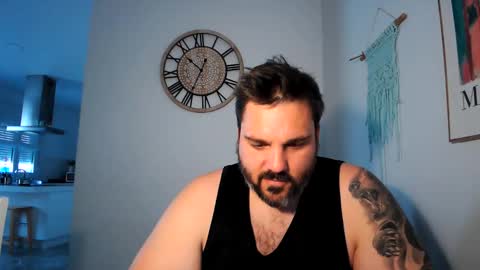 Snapshot of c66752837 chatting on May 28, 8:33 am clark kent online show from May 28, 8:33 am