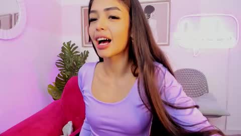 Snapshot of caaty7 chatting on November 17, 11:27 am Caaty online show from November 17, 11:27 am