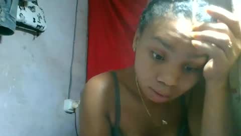 Snapshot of caella98 chatting on June 11, 3:15 am caella98 online show from June 11, 3:15 am
