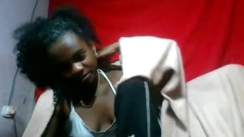 Snapshot of caella98 chatting on July 21, 6:32 pm caella98 online show from July 21, 6:32 pm