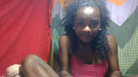 Snapshot of caella98 chatting on July 22, 7:44 am caella98 online show from July 22, 7:44 am