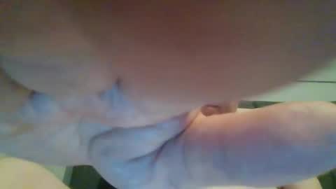 Snapshot of caerphillyphil chatting on October 20, 11:32 am caerphillyphil online show from October 20, 11:32 am