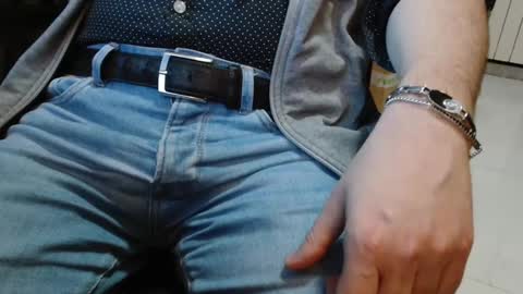 cafetabac online show from January 6, 7:24 pm