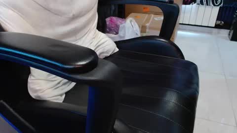 cafetabac online show from January 13, 12:35 pm