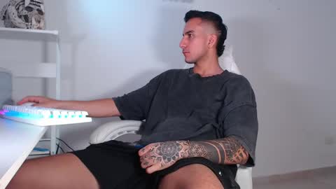 caishenx online show from May 4, 3:35 am