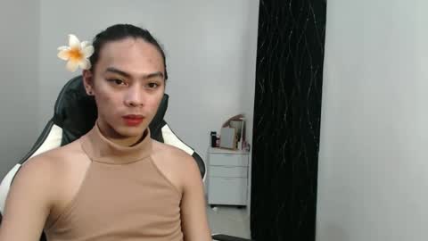 Snapshot of caitessa_bellemoir chatting on November 29, 6:00 pm caitessa_bellemoir online show from November 29, 6:00 pm