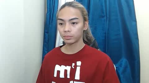 caitessa_bellemoir online show from March 21, 12:54 pm