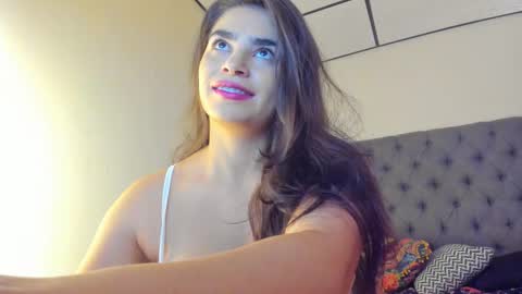 Snapshot of caitlingomez0 chatting on October 21, 2:07 pm caitlingomez0 online show from October 21, 2:07 pm